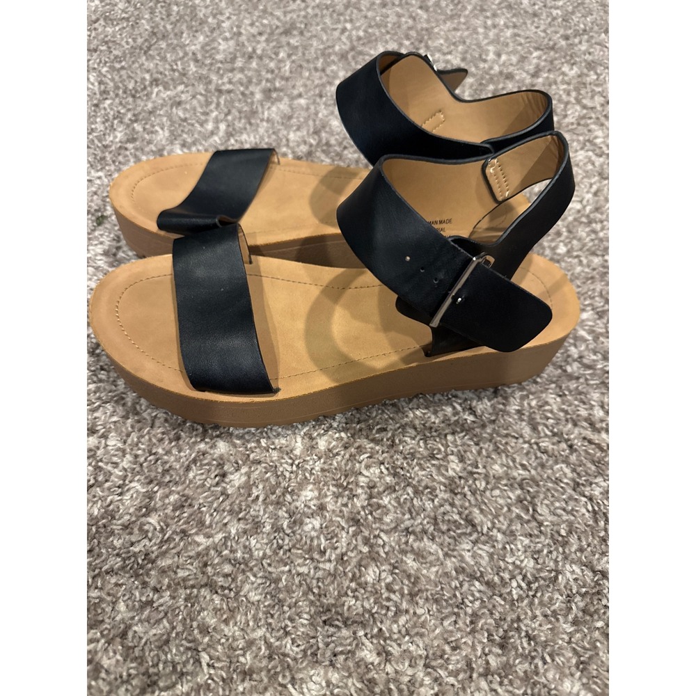 Soda Womens Black Ankle Strap Platform Sandals Flatform Buckle Shoes Size 8.5